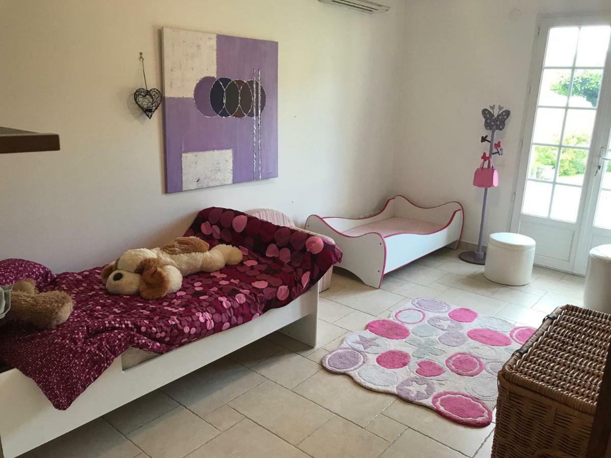 Villa Sanata Les Arcs-sur-Argens Екстериор снимка